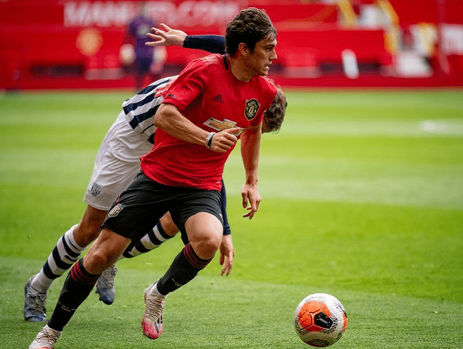 葡萄牙体育内部会议纪要流出——集结日调整名单，英超使命明确，球队文化再被提及的简单介绍