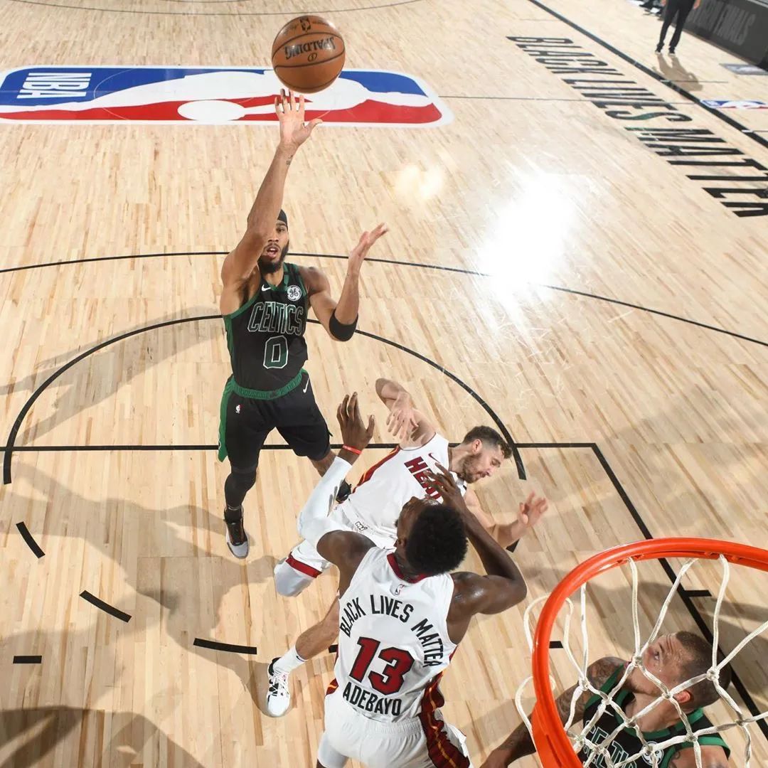 包含风云突变！波士顿凯尔特人关键时刻手感冰凉，德国杯版图或变，管理层满意，纪律约束更严格的词条