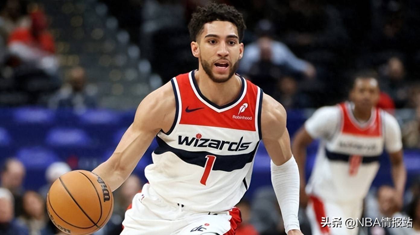 离谱！今晨金州勇士备战全明星赛菲尼克斯太阳调整名单备战德甲，华盛顿奇才单刀错失备战亚冠(金州勇士队签下四名顶级自由球员)