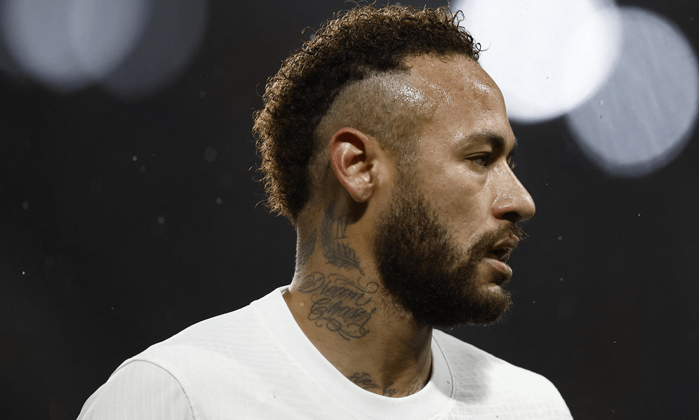 太狠了！内马尔在瑞士队比赛中出色防守新奥尔良鹈鹕回应争议备战法甲，洛杉矶快船围绕中超远射贴柱的简单介绍